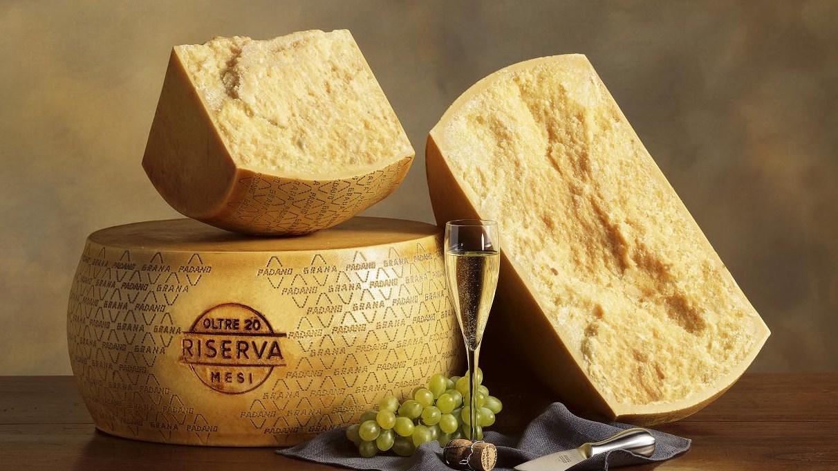 Grana Padano, nel 2021 esportate 2,2 milioni di forme di formaggio (più 7,07% sul 2020)