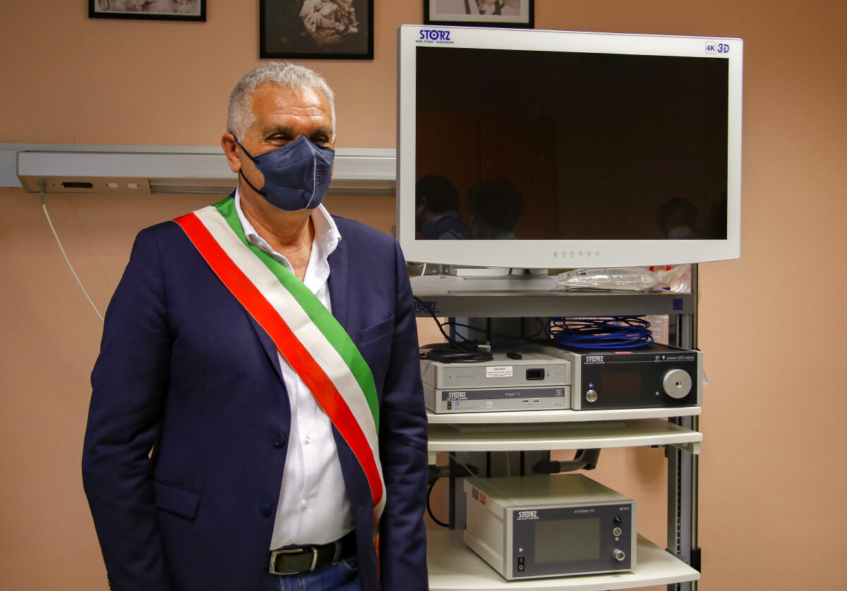 Colonna laparoscopica d’avanguardia per la ginecologia all’ospedale di Legnago, donazione dei legnanesi e di alcuni imprenditori