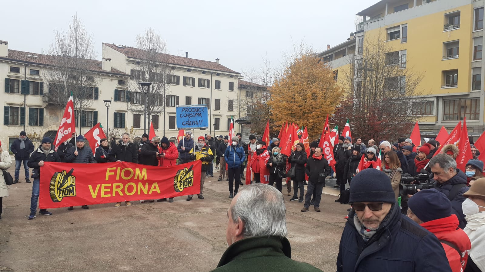 Mondial Forni licenzia altri 15 operai: i sindacati, non è colpa della crisi, ma a scelte sbagliate