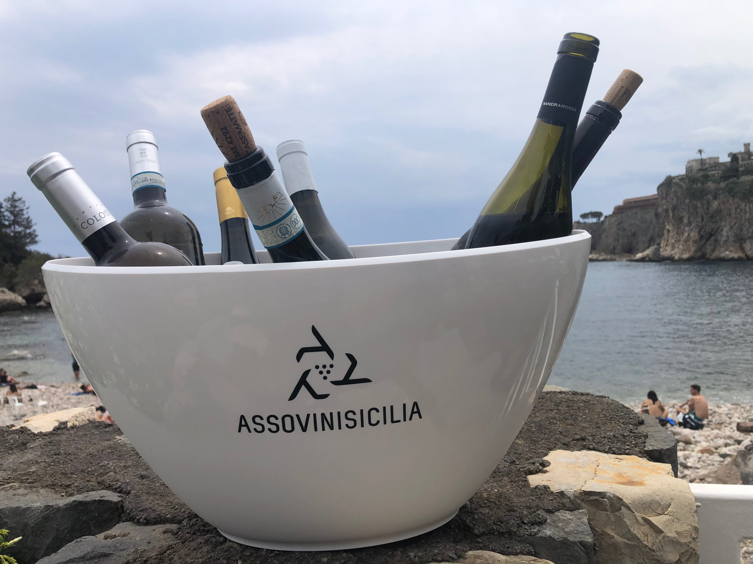 Cinque spumanti di Sicilia per festeggiare l’estate in arrivo