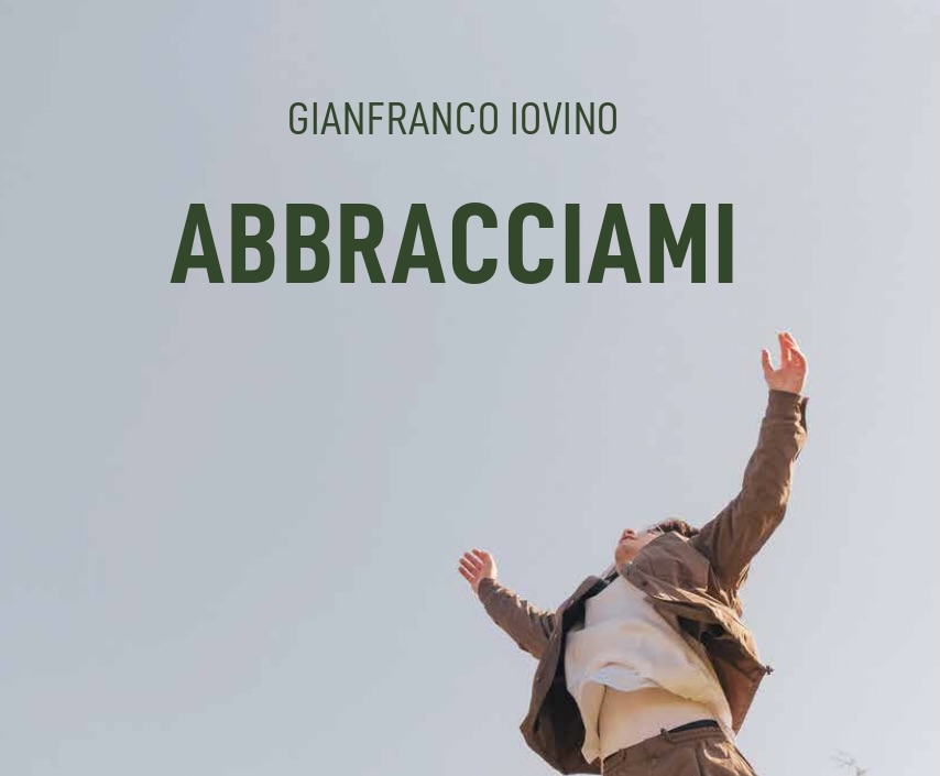 Gianfranco Iovino, veronese d’adozione, presenta alla Feltrinelli il suo nuovo romanzo “Abbracciami” che tratta di un tema molto attuale come il bullismo 