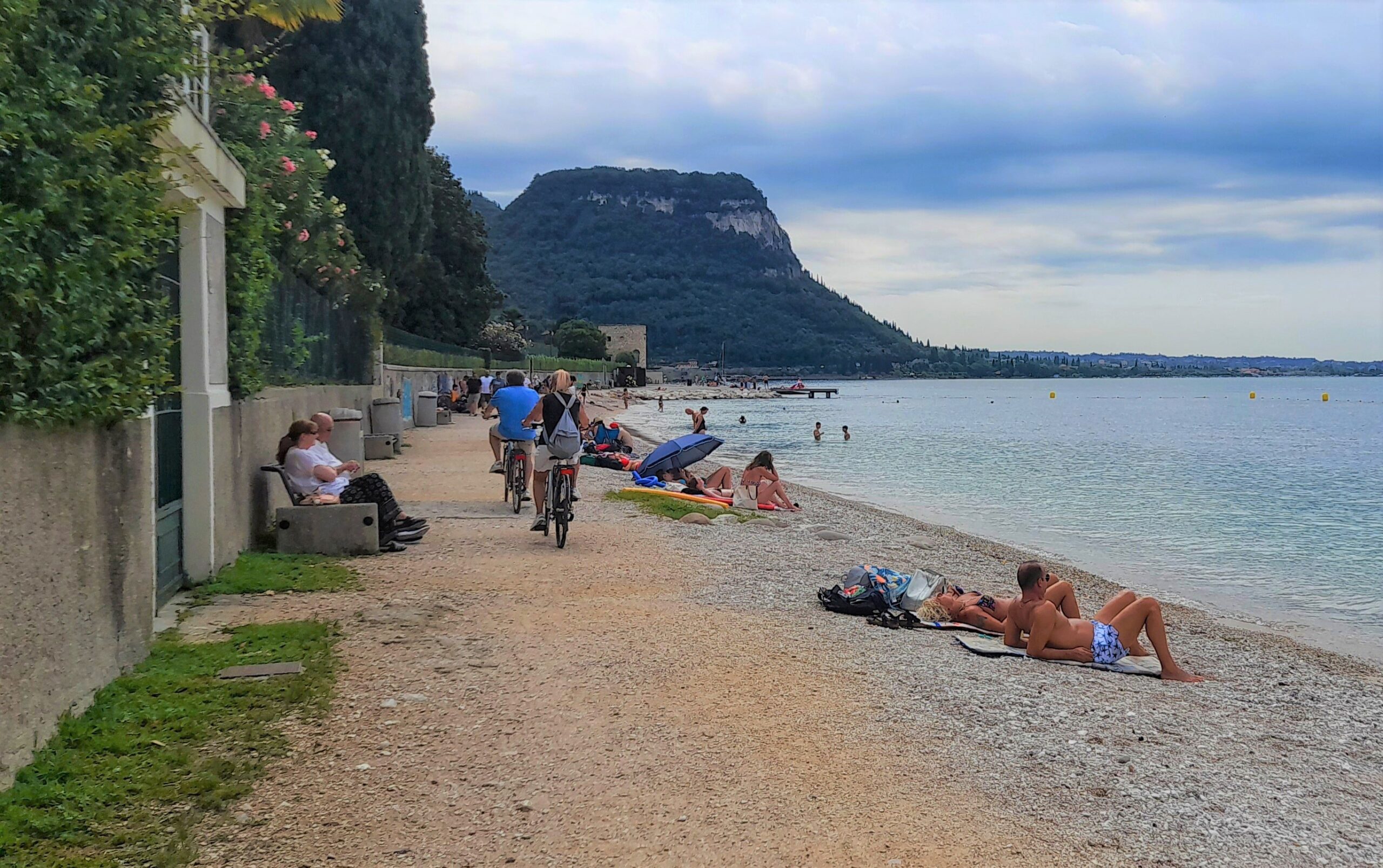 Turismo sul Garda, occhi puntati su agosto 2023 e sul “ritorno” dei turisti tedeschi ed austriaci