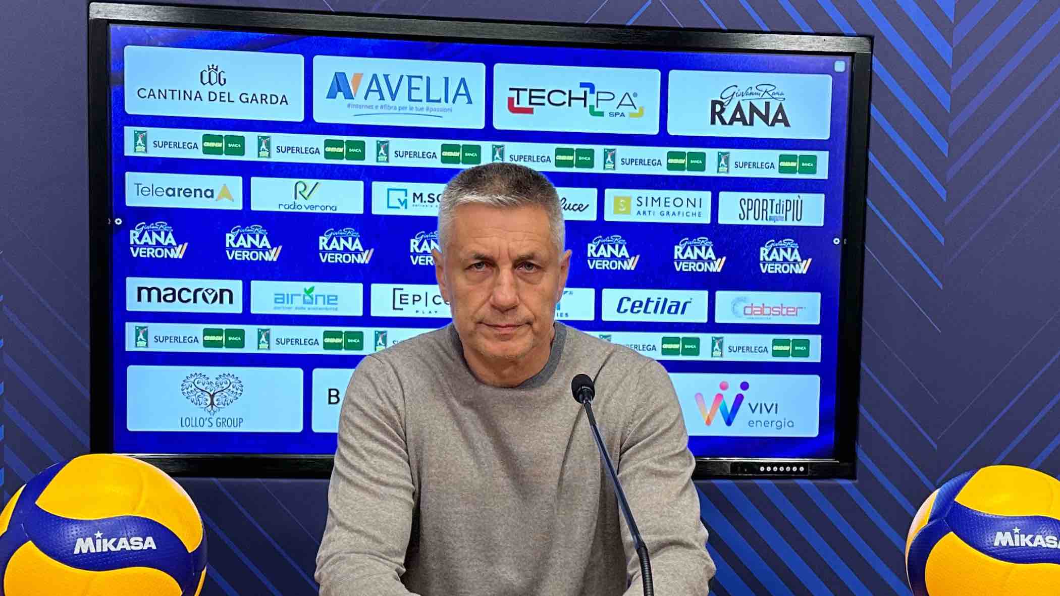 Rana Verona, Coach Stoytchev presenta la sfida con Catania: “Non esistono partite facili. Serviranno testa e lavoro” 