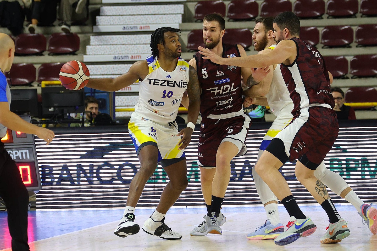 Scaligera Basket, DeVoe trascina Verona alla vittoria su Cividale