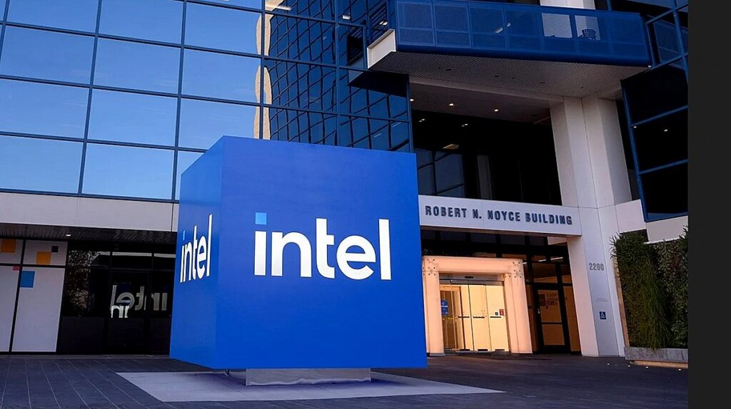La giga-factory Intel ipotizzata a Vigasio avrebbe potuto portare fino a 5000 nuovi posti di lavoro di cui 3500 nell'indotto, a fronte di investimenti per almeno 4,5 miliardi di euro