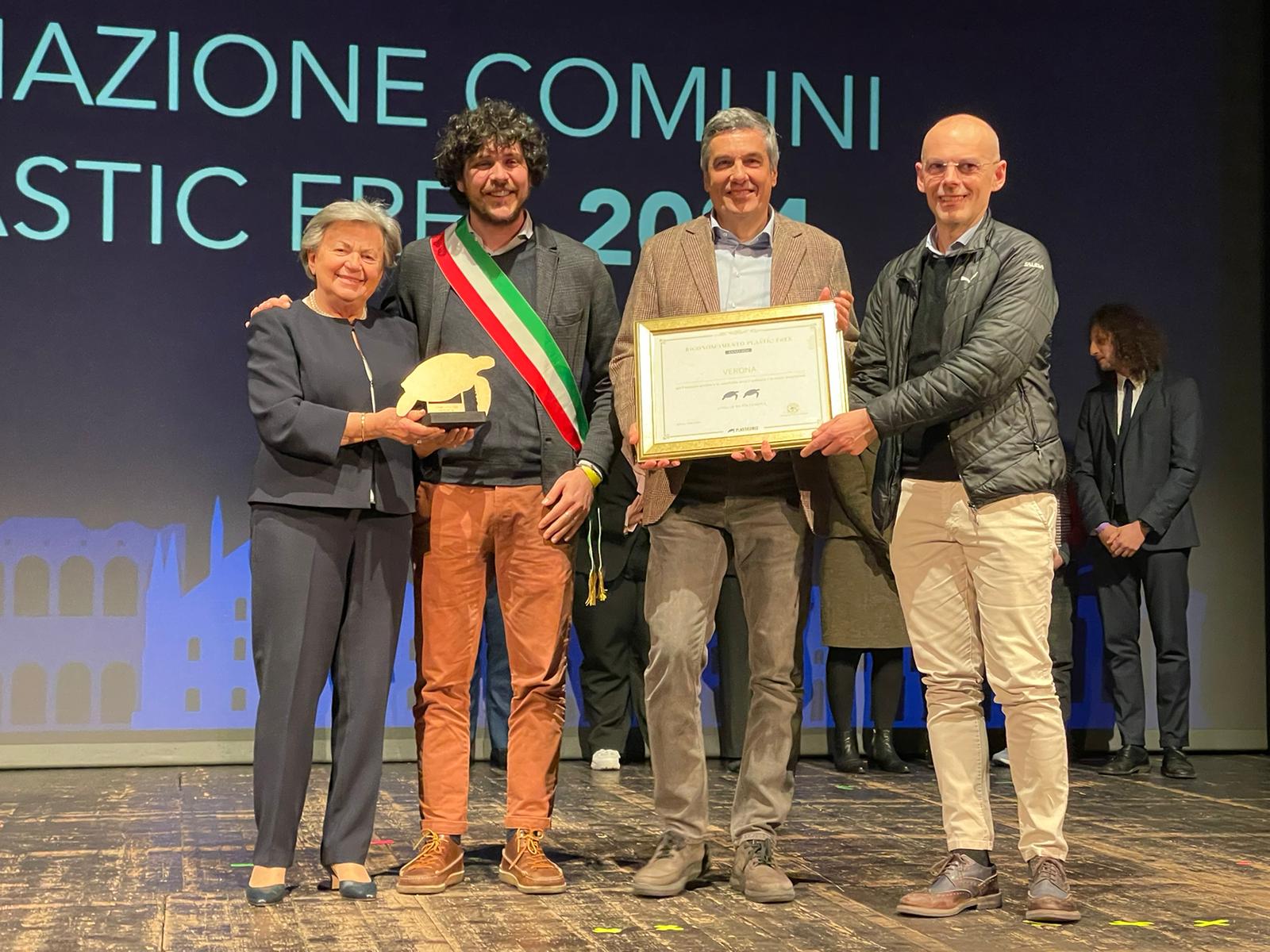 Verona abbraccia la sostenibilità e viene premiata con il titolo di Comune Plastic Free