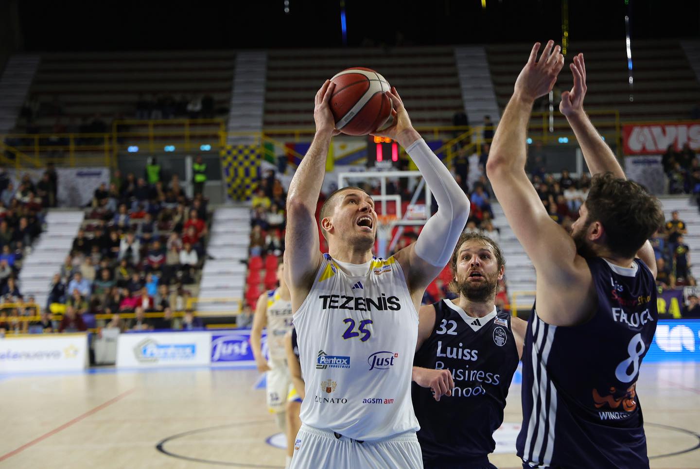 Scaligera Basket, non basta Ivan Buva: gara 1 dei playoff è dell’Urania Milano. Finisce 116-125